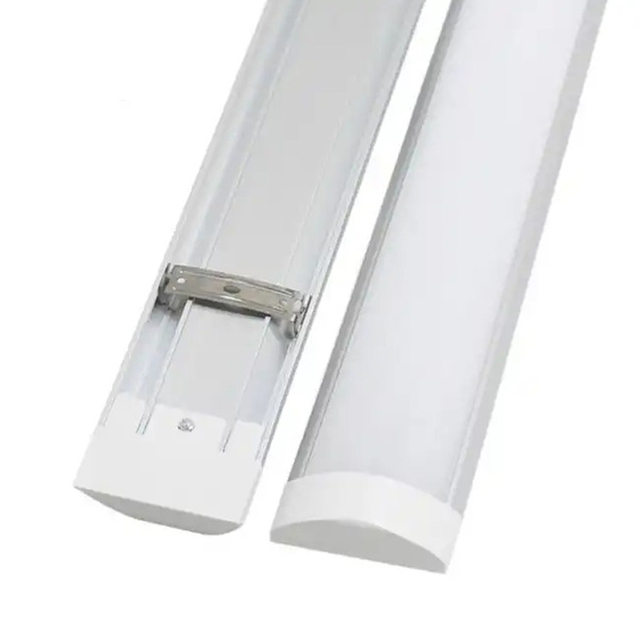 LED BATTEN LIGHT